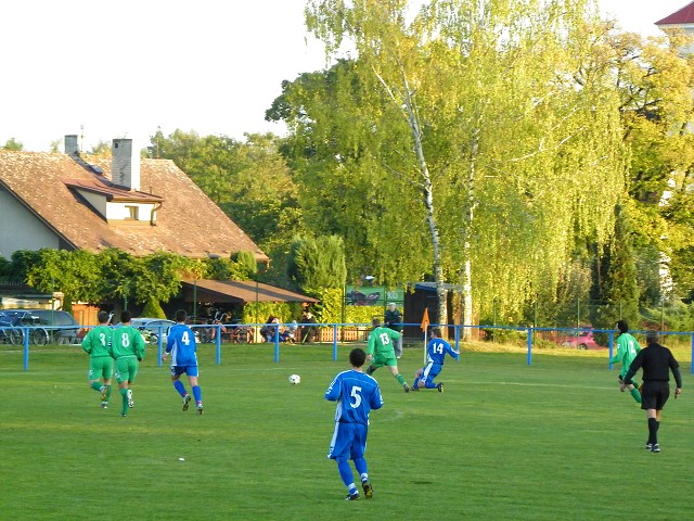 Velichovky - Skřivany - 22.10.2011